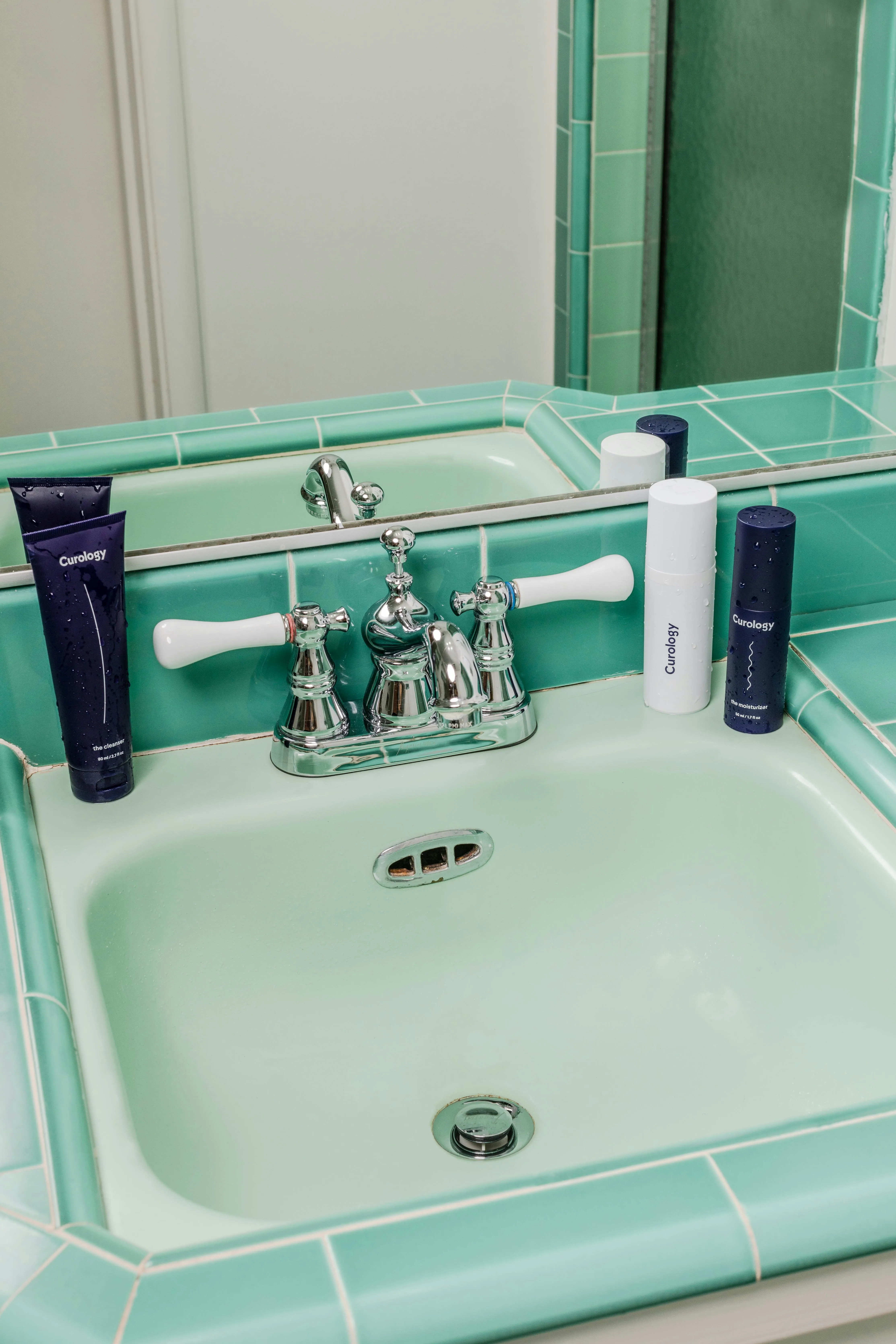 Deep Cleaning Bathroom